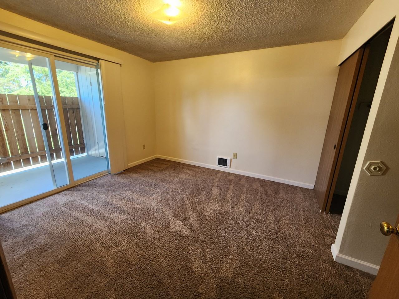 7935 3rd Ave Se Apt 9 #9 - Photo 2 of 14