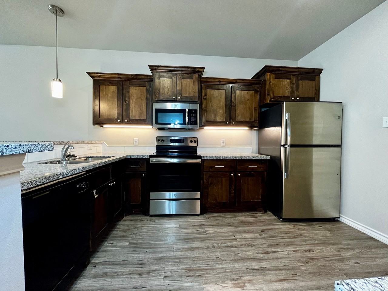 3404 25th St #3 - Photo 6 of 42