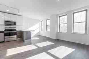 940 W Winona St #702 - Photo 1 of 1