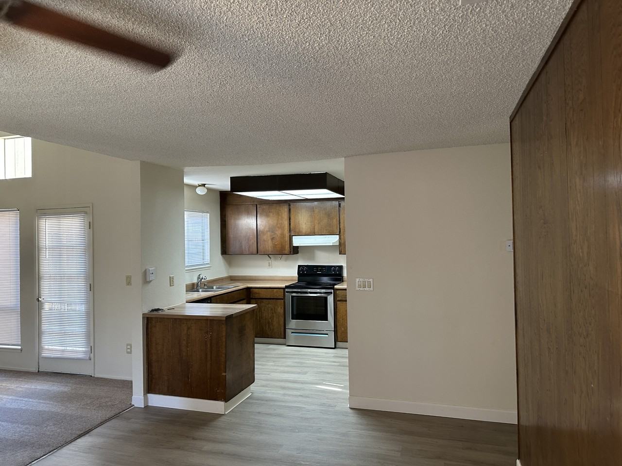 5627 Passero Way - Photo 6 of 34
