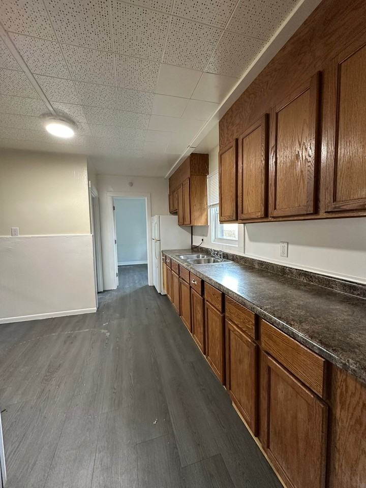 336 Edmund Ave #1 - Photo 4 of 11