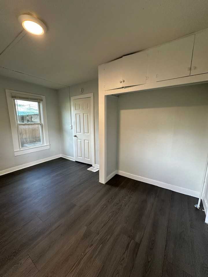 336 Edmund Ave #1 - Photo 6 of 11