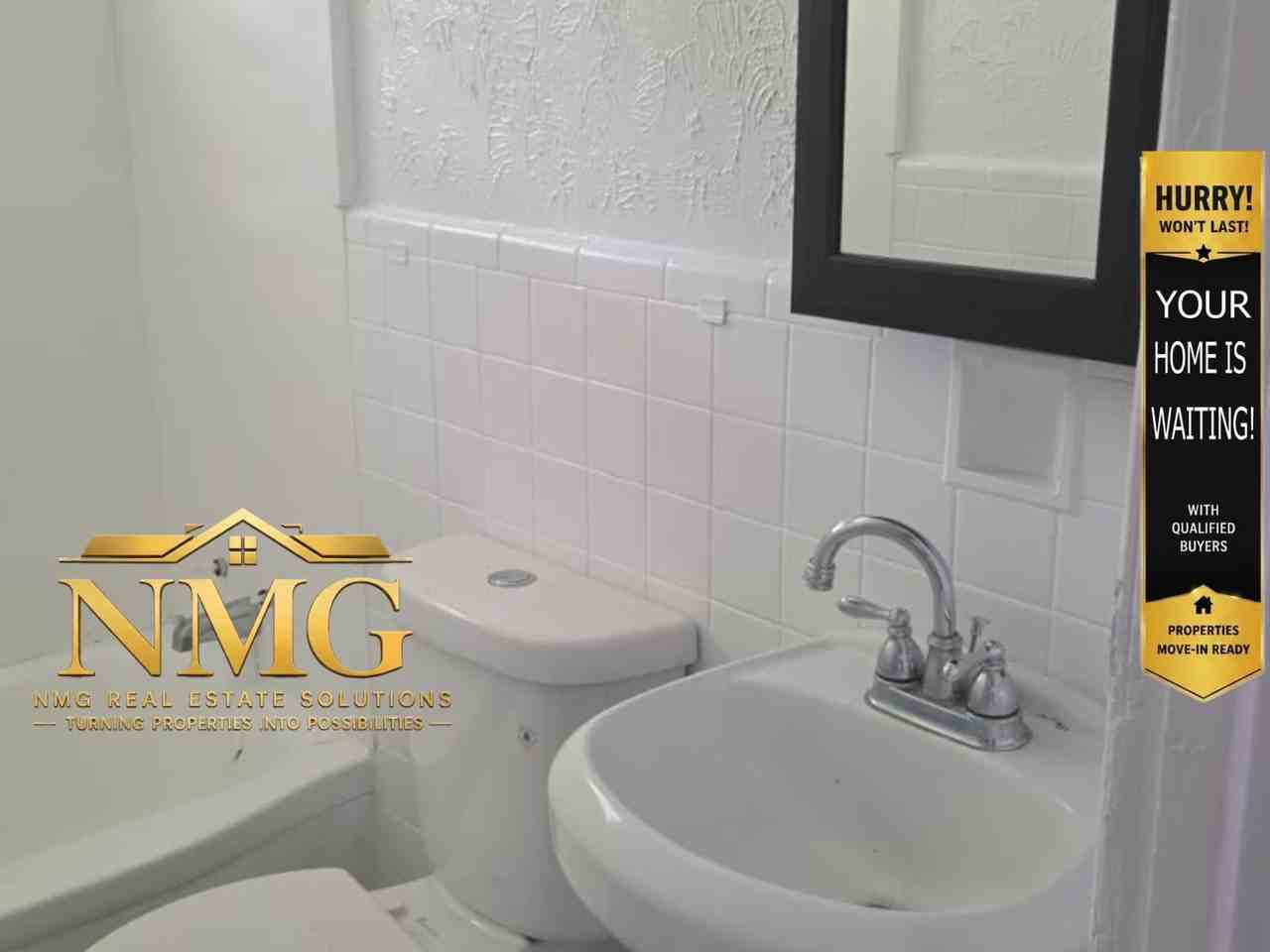2729 Carleton St #1 - Photo 4 of 4
