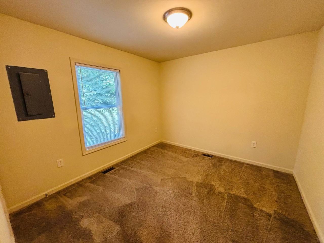 120AB - Turner Street Apts. DM - Photo 6 of 8