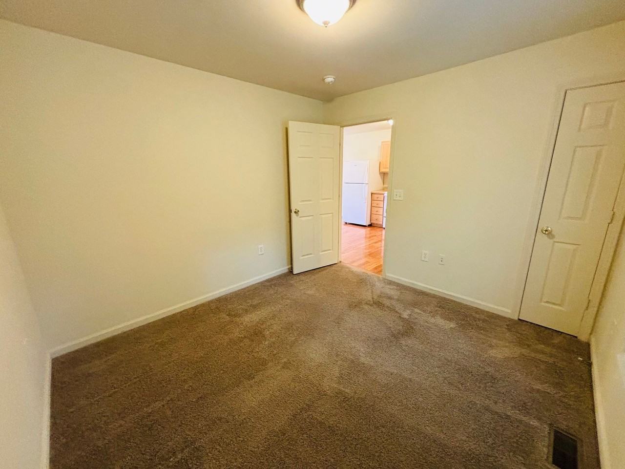 120AB - Turner Street Apts. DM - Photo 7 of 8