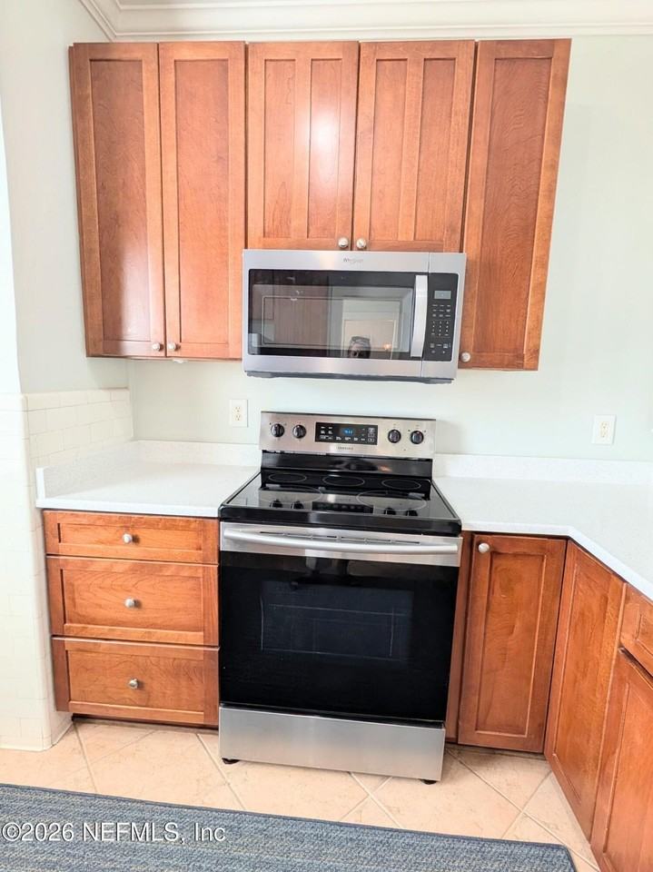 2129 River Blvd #1 - Photo 2 of 7