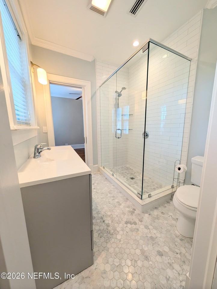 2129 River Blvd #1 - Photo 6 of 7