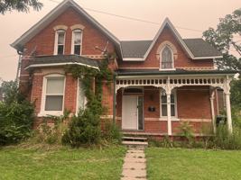 featured image of 30 Wellington St W #2
