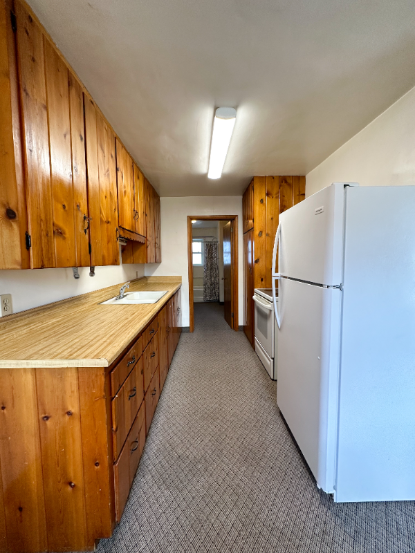 212 E 1st St #1 - Photo 2 of 11