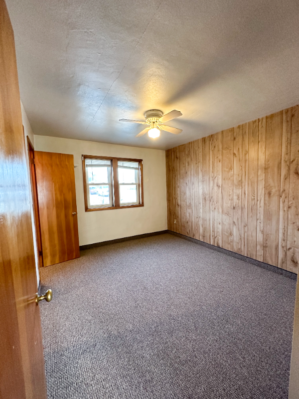 212 E 1st St #1 - Photo 7 of 11
