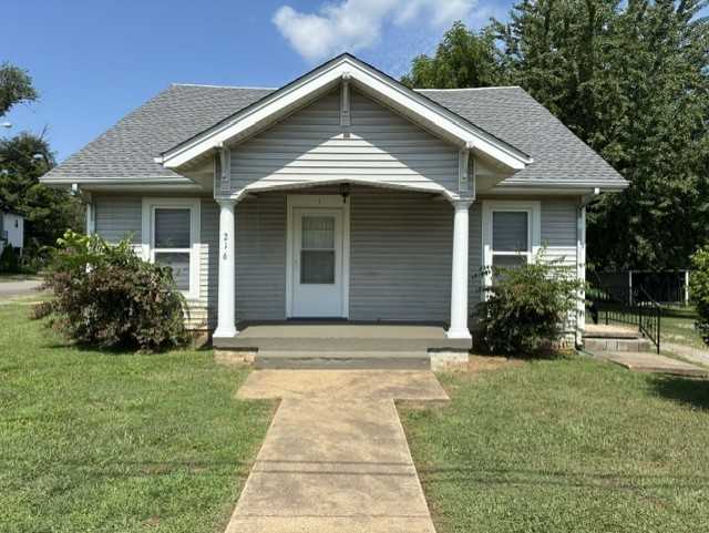 216 4th Ave #1