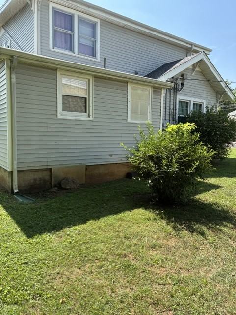 216 4th Ave #1 - Photo 2 of 10
