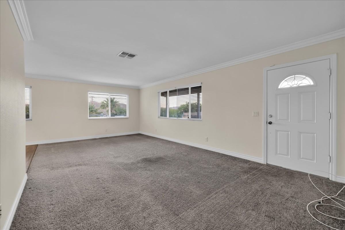11074 Knobb Ave #1 - Photo 4 of 30