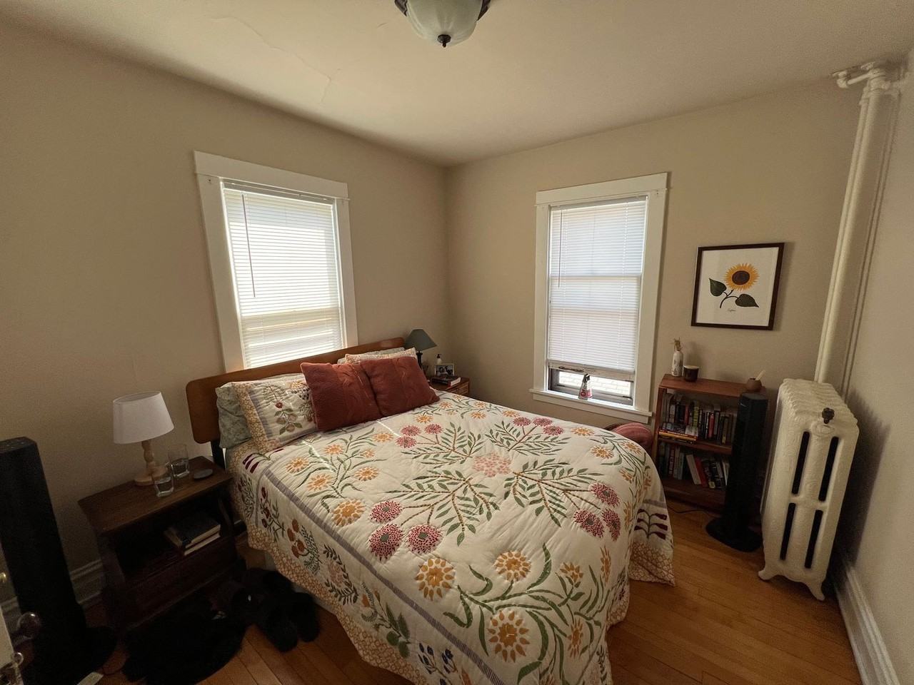 916 E Gorham St - Photo 6 of 17