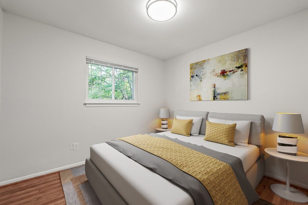 Plymouth Gardens Apartments - Photo 7 of 21