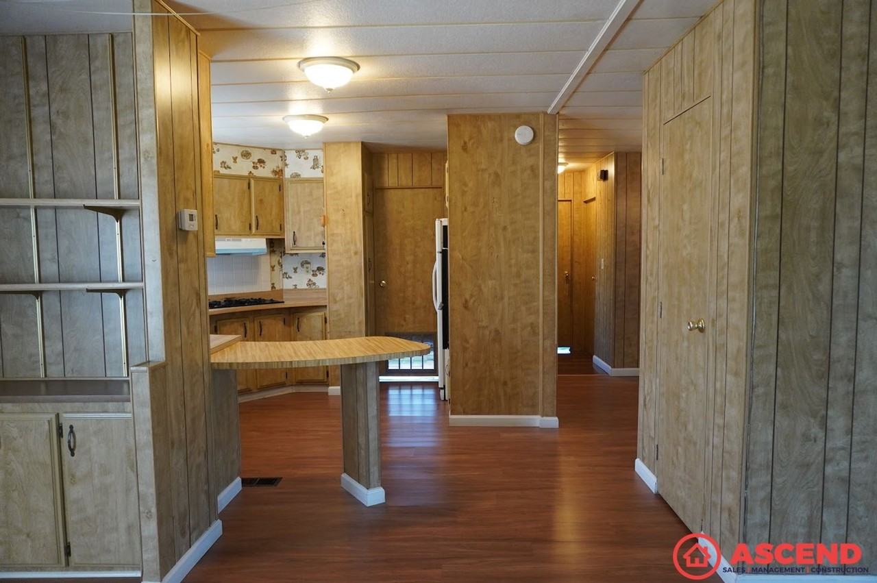3605 Biltmore Ln - Photo 4 of 13