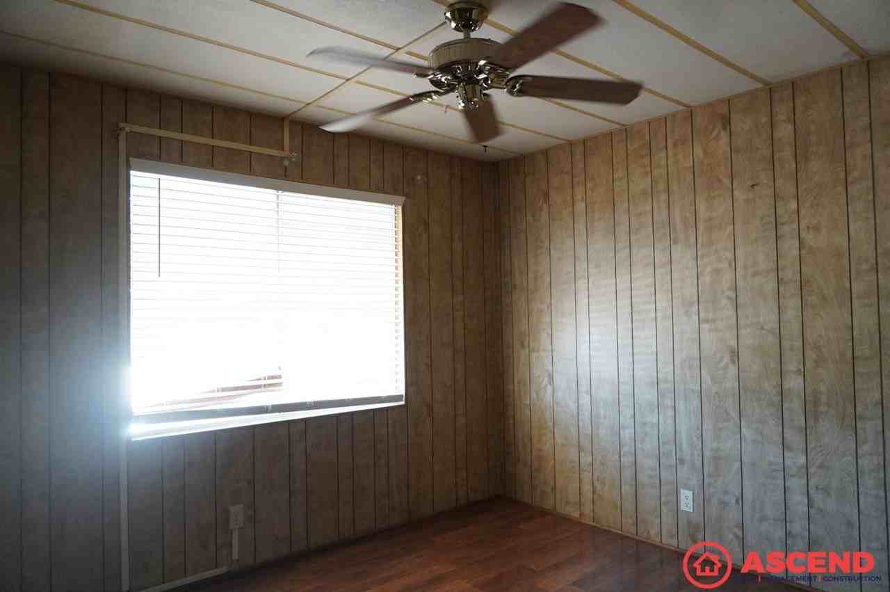 3605 Biltmore Ln - Photo 7 of 13