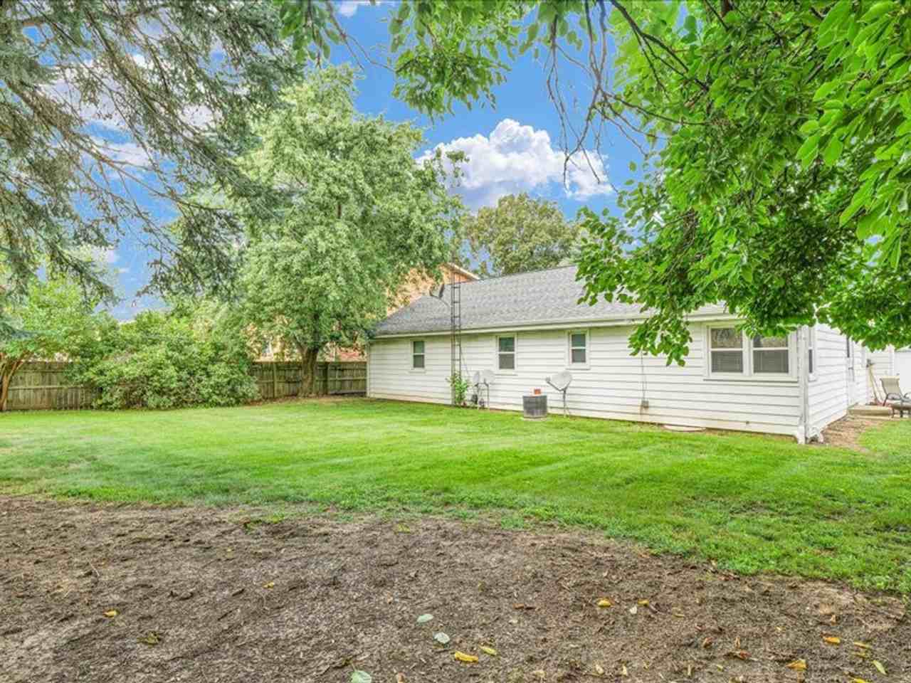 315 Riley Drive - Photo 5 of 5
