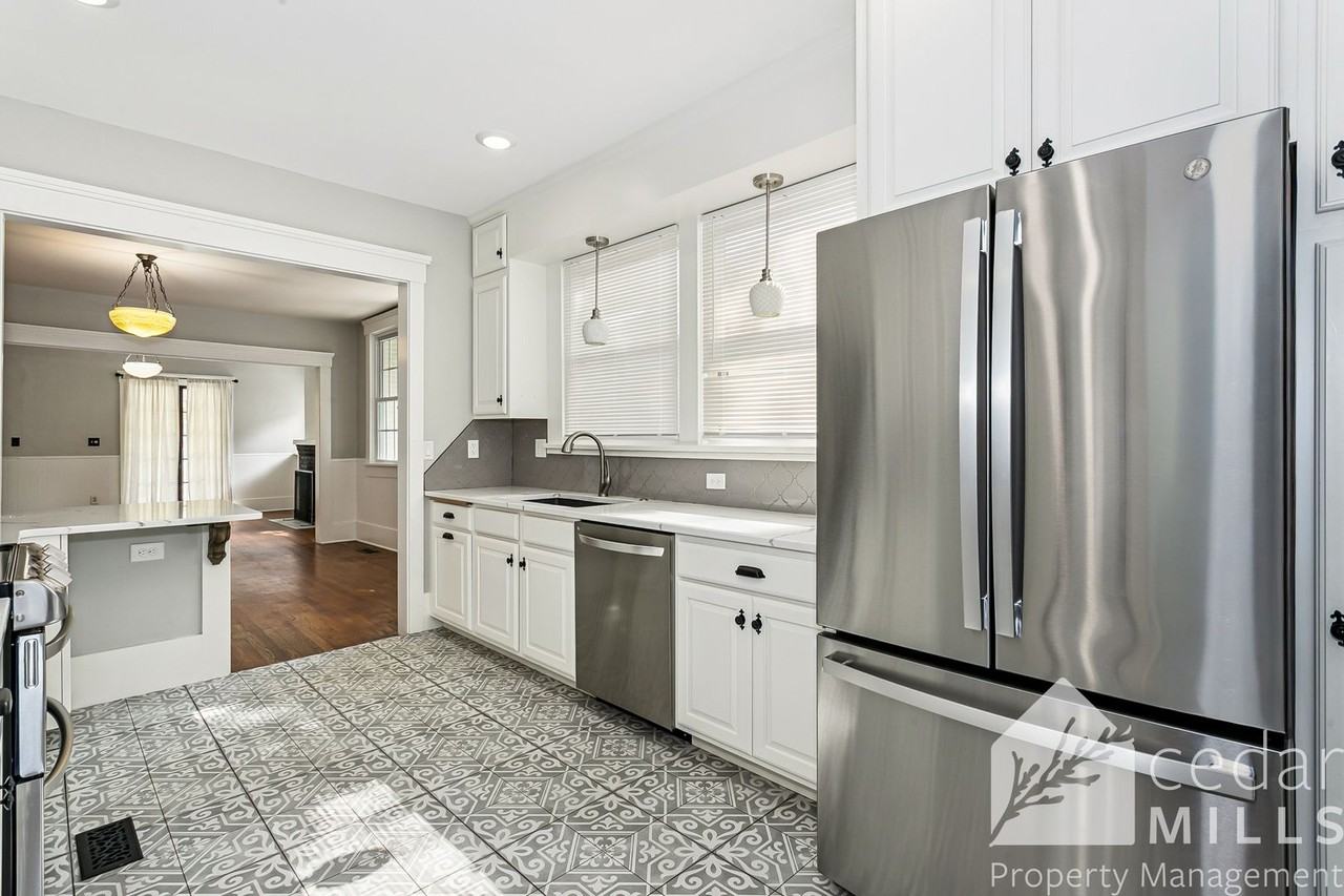 3329 E 1st St N - Photo 6 of 16