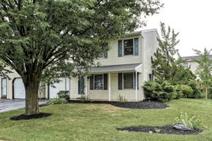 featured image of 32 Forest Cir