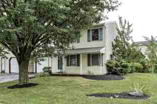 32 Forest Cir - Photo 1 of 1