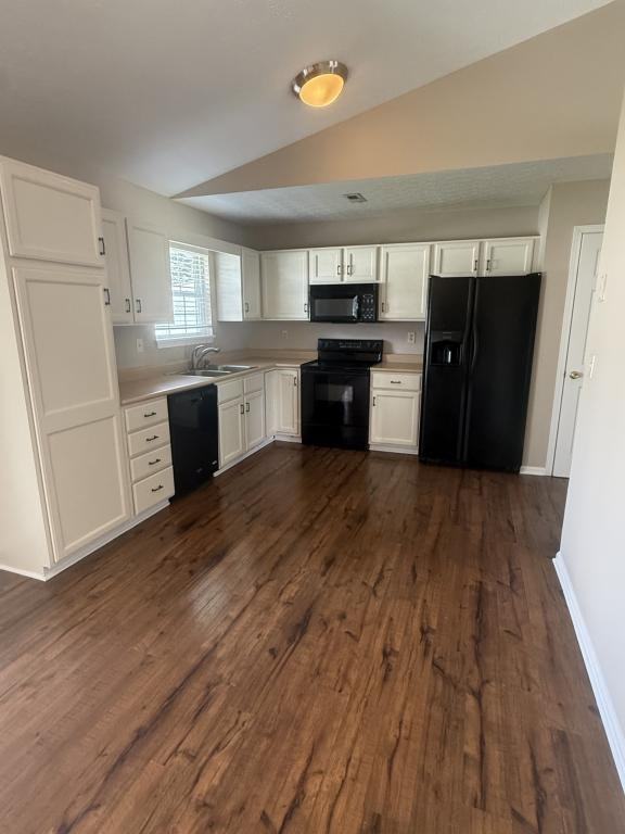 2444 Savannah Dr - Photo 5 of 20