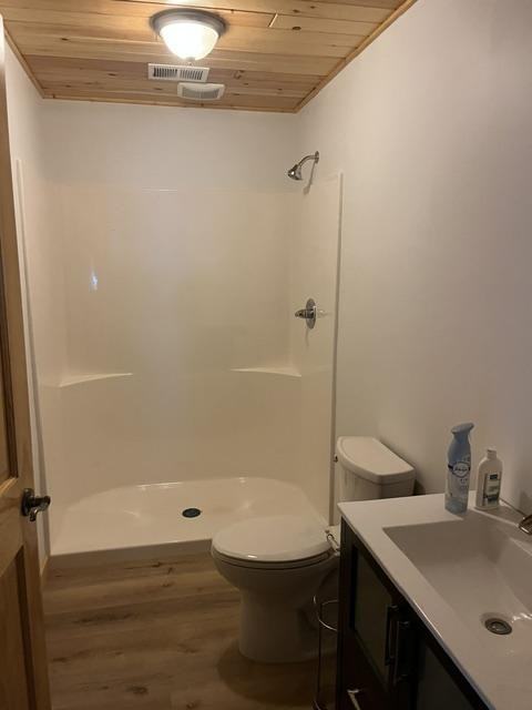 10012 Strawberry Lake Rd - Photo 6 of 10