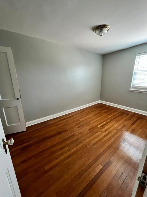 2327 13th Pl Ne - Photo 6 of 29