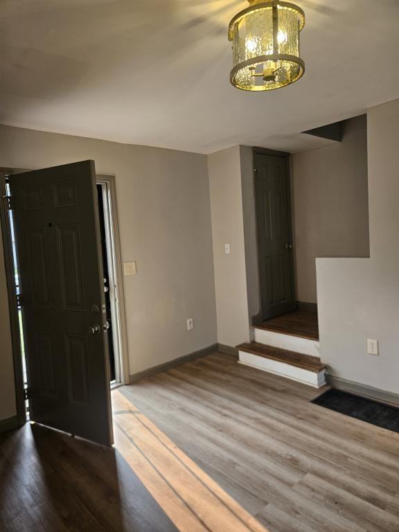 60 N Waverly St - Photo 4 of 24
