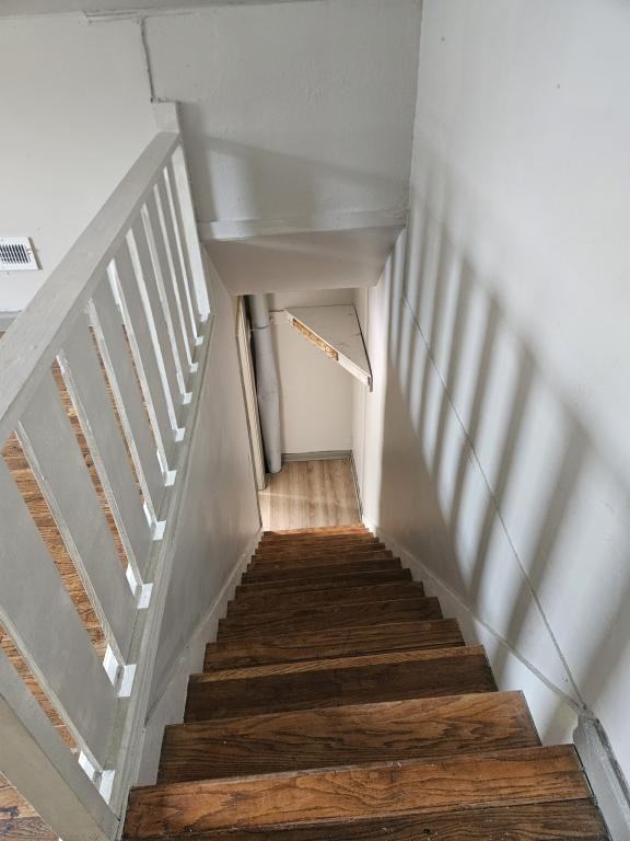 60 N Waverly St - Photo 6 of 24