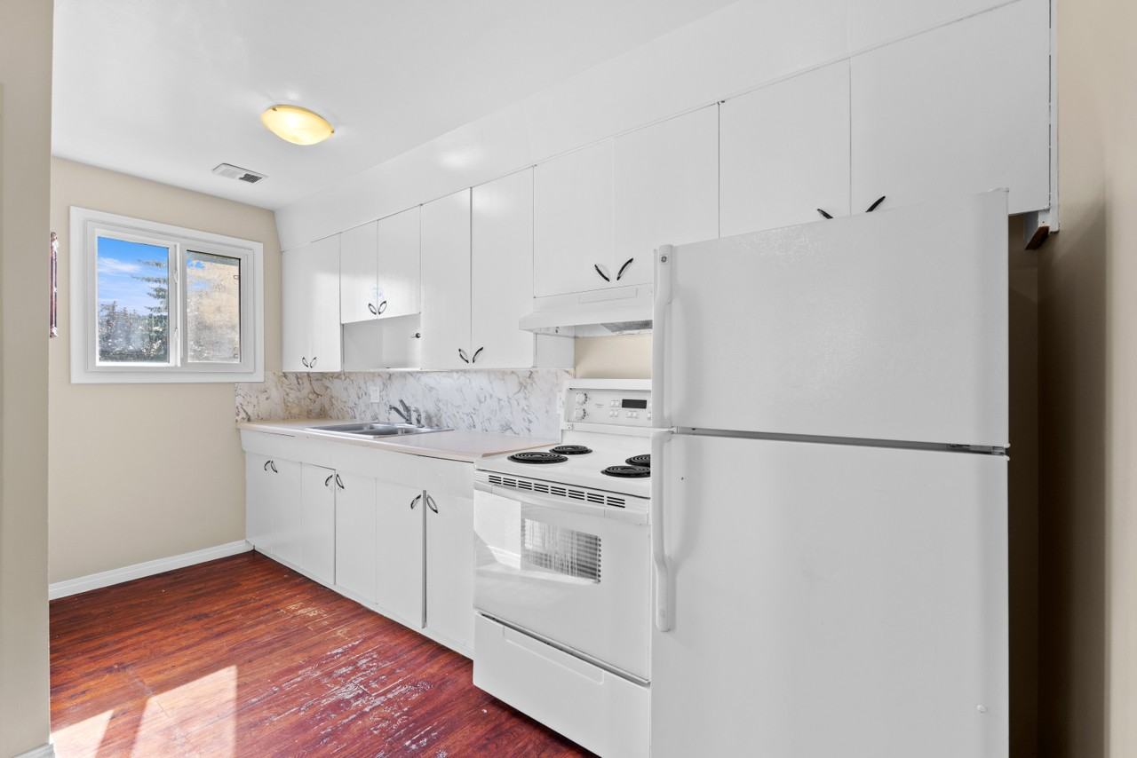 8703 128 Ave NW - Photo 2 of 15