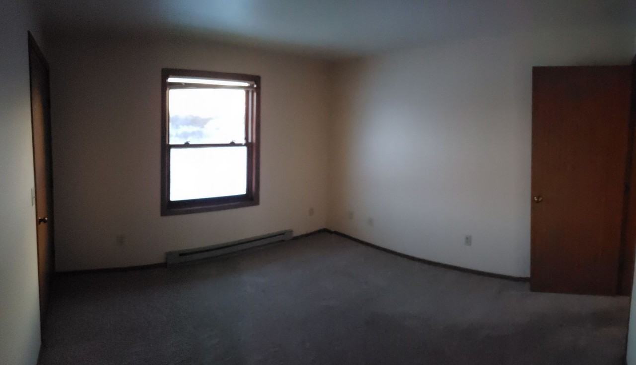 532 E Bronson Rd #4 - Photo 5 of 7