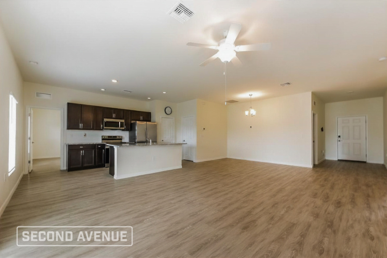 3202 Ne 14th Pl - Photo 4 of 21