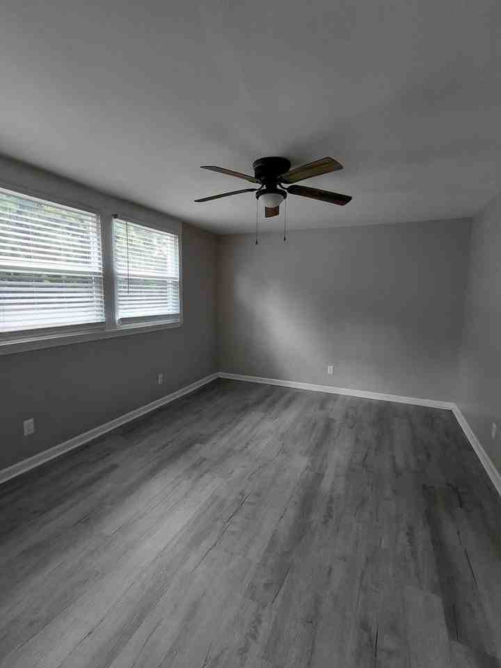 The Pines - Photo 3 of 13