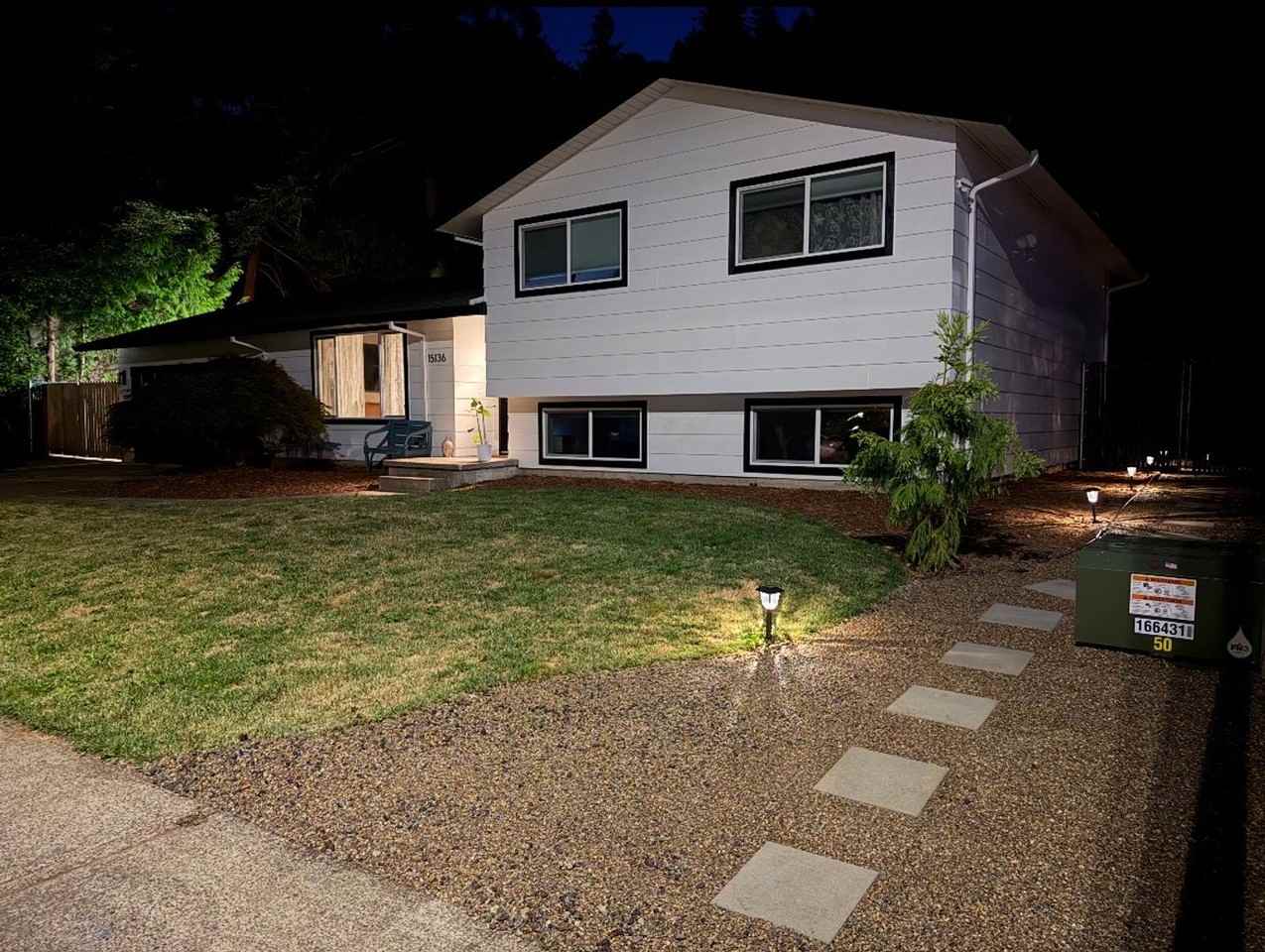 15136 Se Gladstone Dr #B - Photo 2 of 32