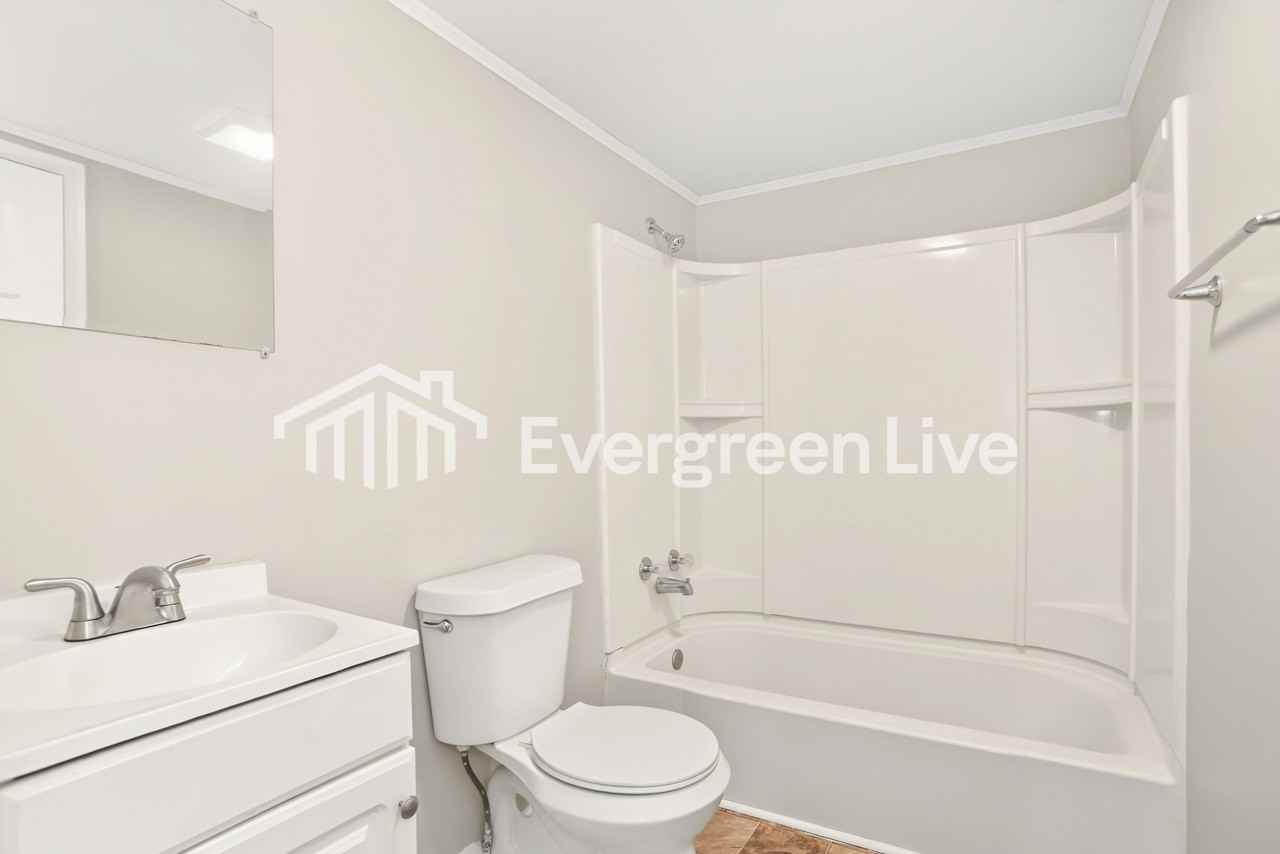 119 Kennedy Ave - Photo 6 of 10