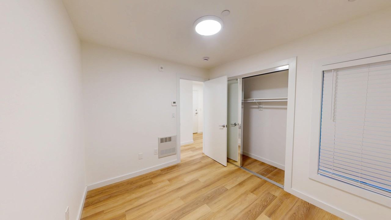 1935 Jefferson Street - Photo 3 of 39