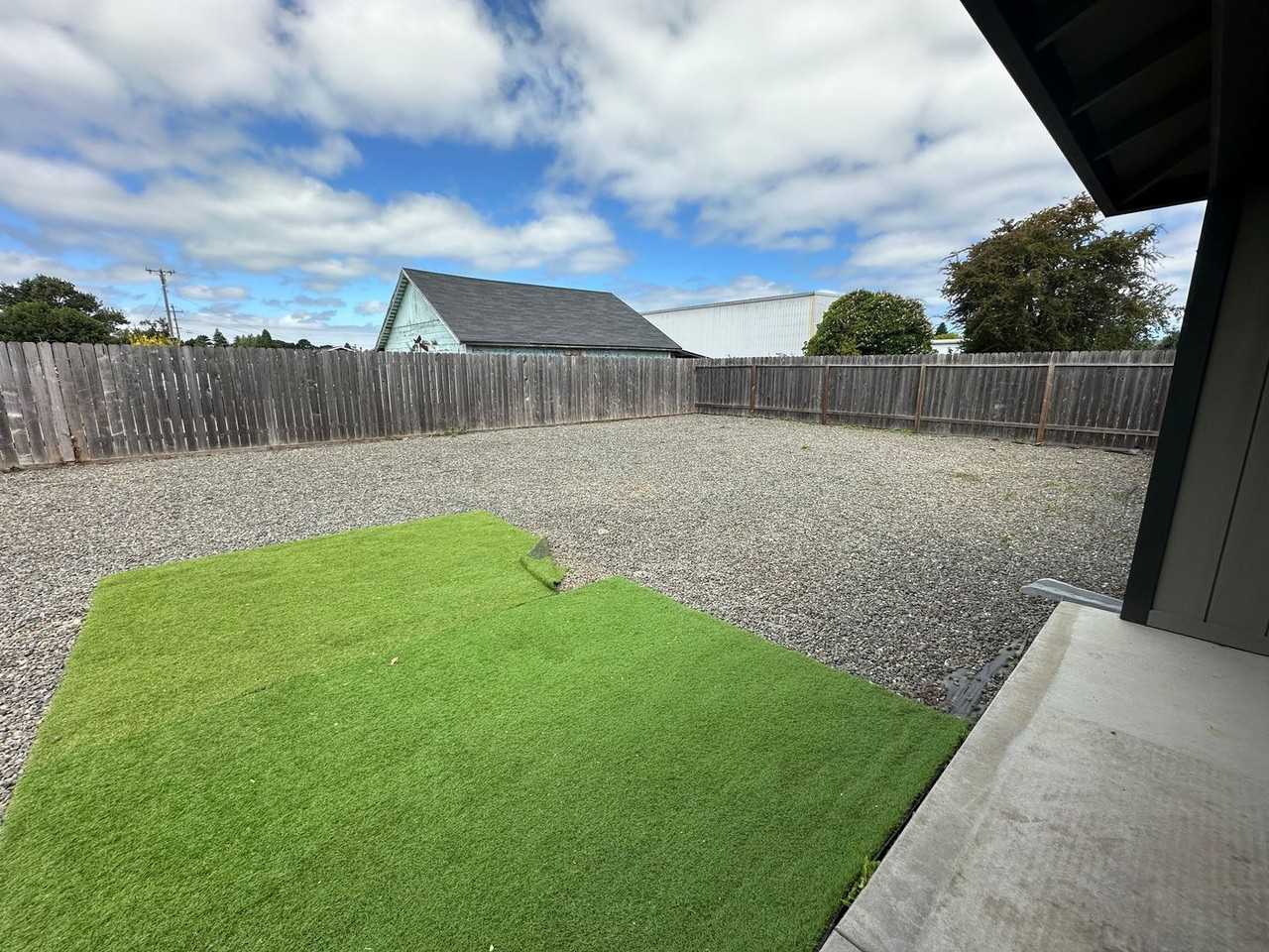 478/474 Spring Street - Photo 3 of 15