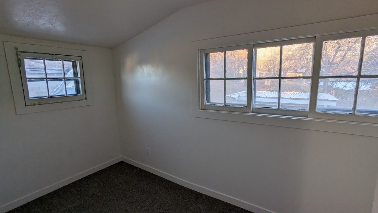 238 Nw, #2 - Photo 3 of 5