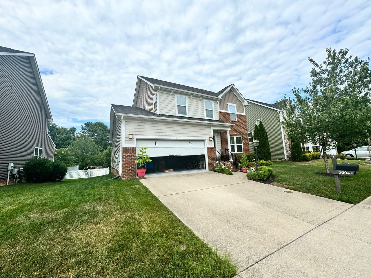 3004 Hunton Cottage Ln - Photo 2 of 21