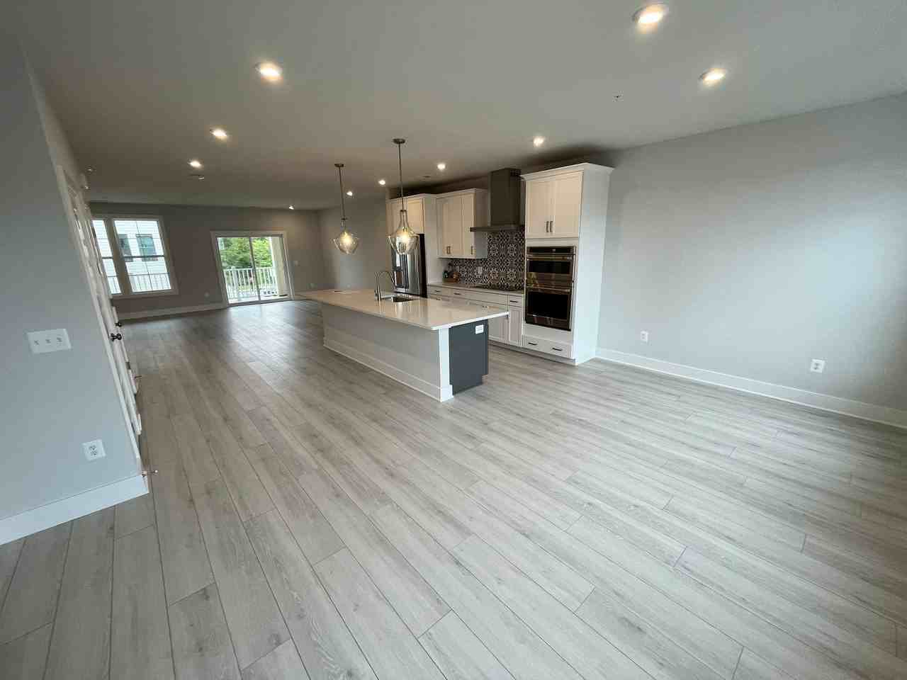 551 Munson Woods Walk #B - Photo 4 of 15