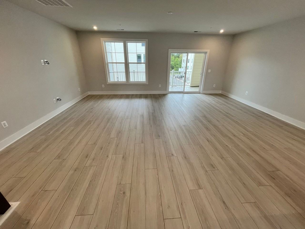 551 Munson Woods Walk #B - Photo 5 of 15
