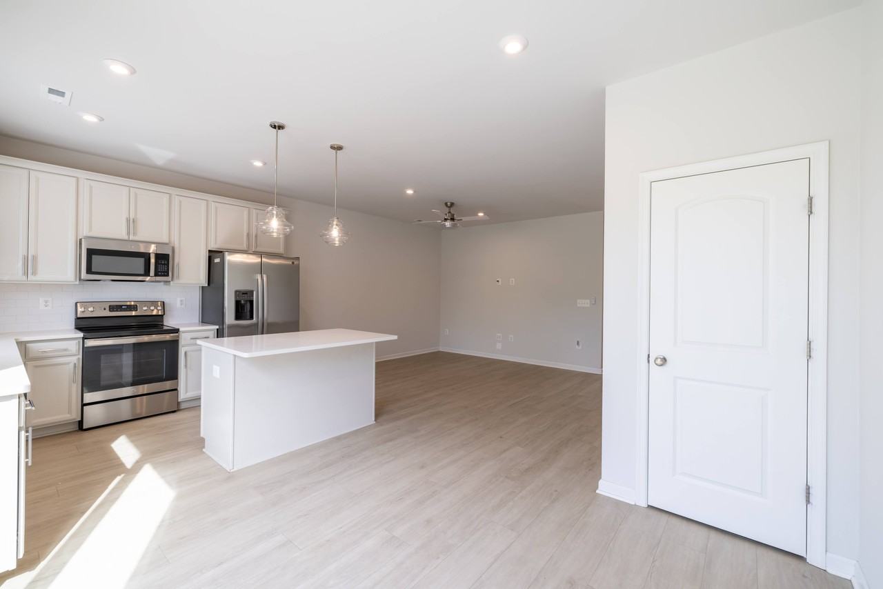 516 Rivanna Hill Way #E4 - Photo 6 of 23