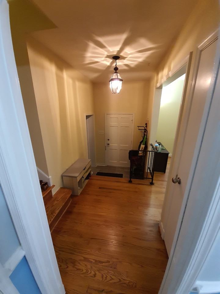 5320 Lingle Ln - Photo 3 of 25