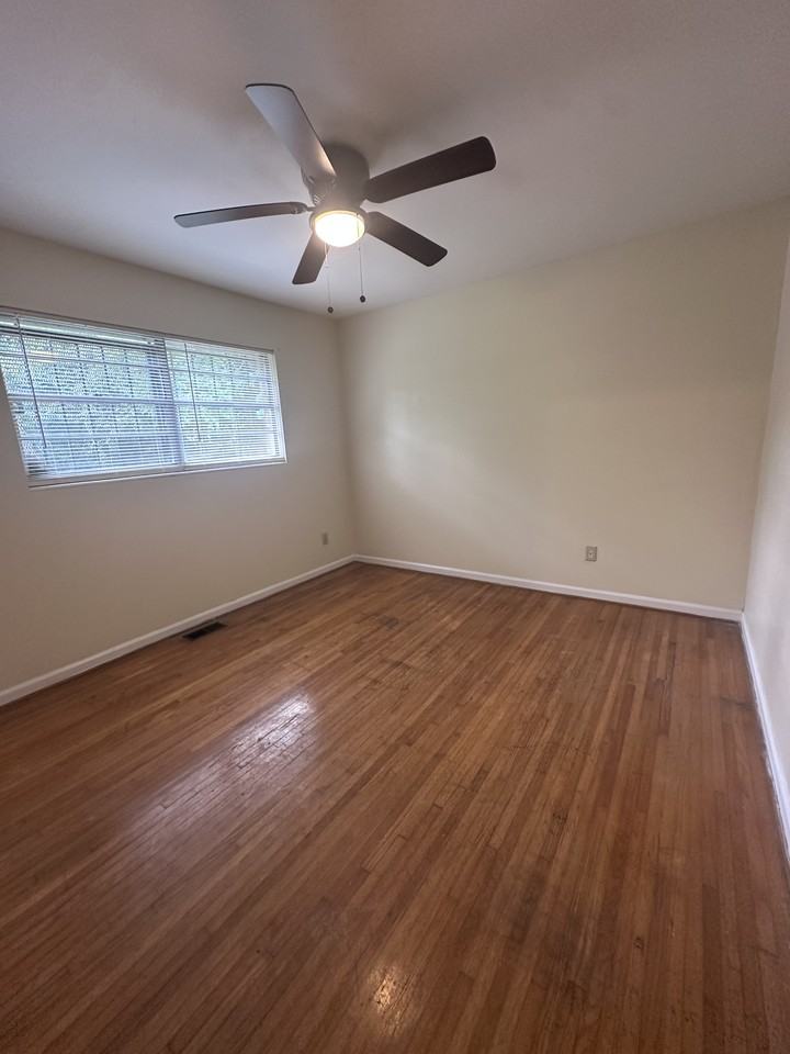 8129 2nd Ave S #A - Photo 6 of 11