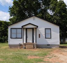 616 W Oklahoma Ave - Photo 1 of 1