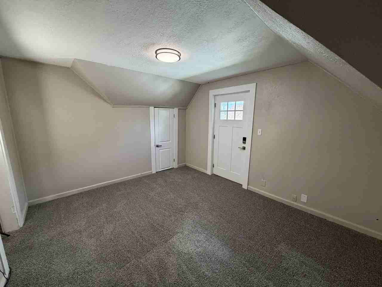 2728 W Virginia St #C - Photo 7 of 17