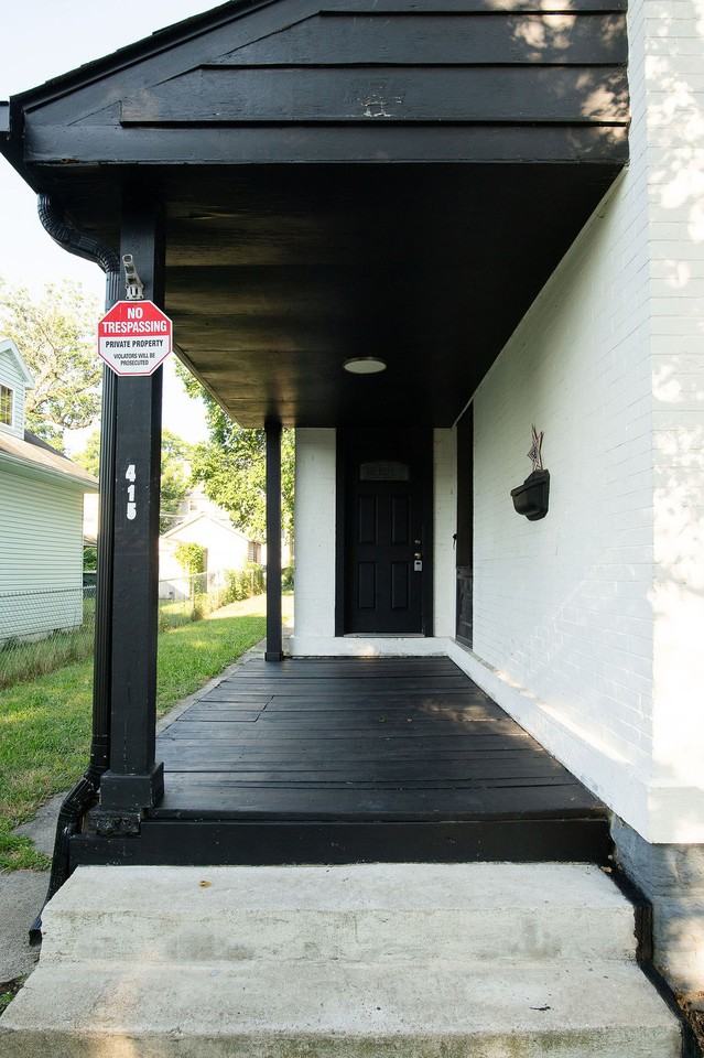 415 Brightwood Ave - Photo 2 of 26