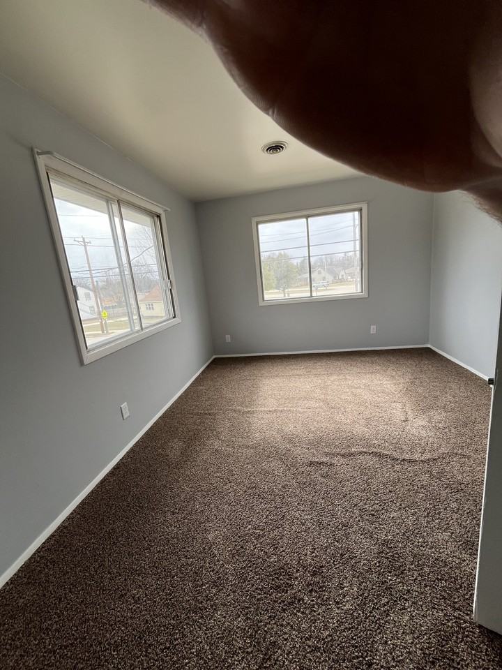 3703 Parkway Blvd #C - Photo 5 of 7