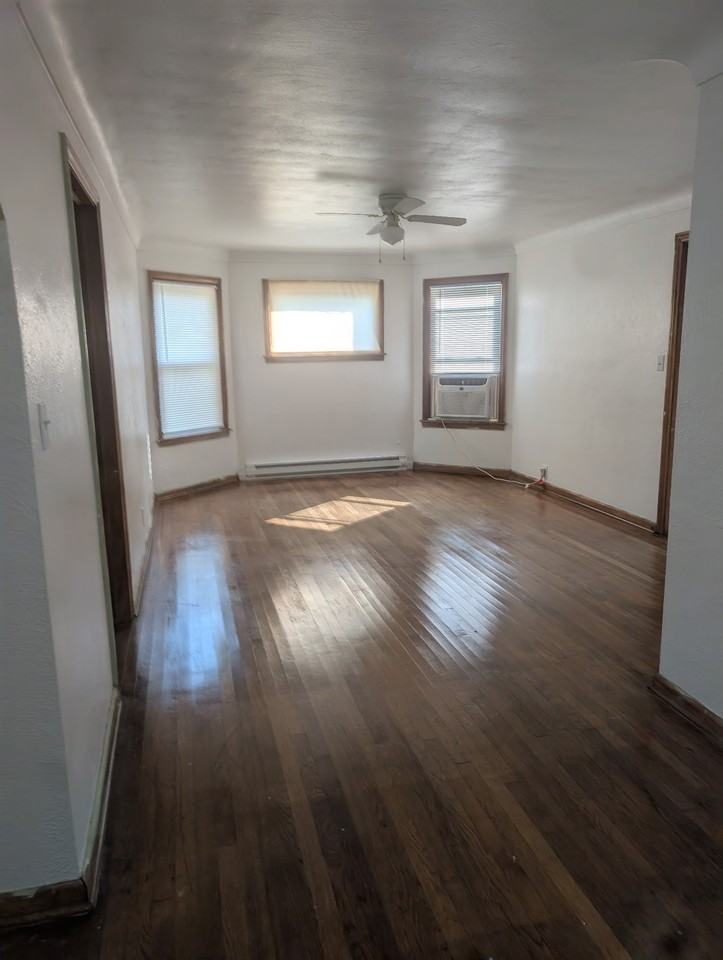 1951 N Summit St #1 - Photo 3 of 12